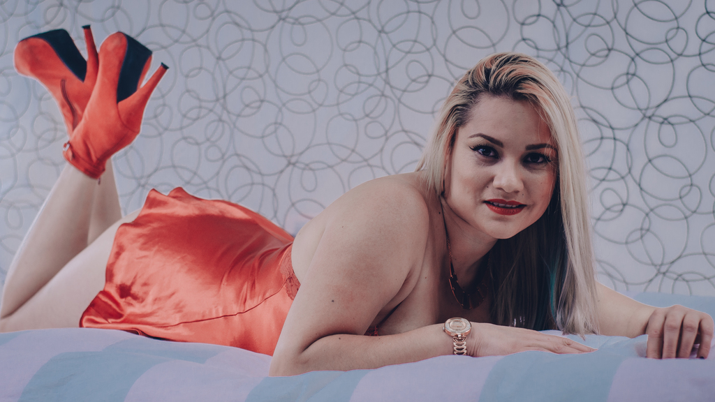  online at GirlsOfJasmin