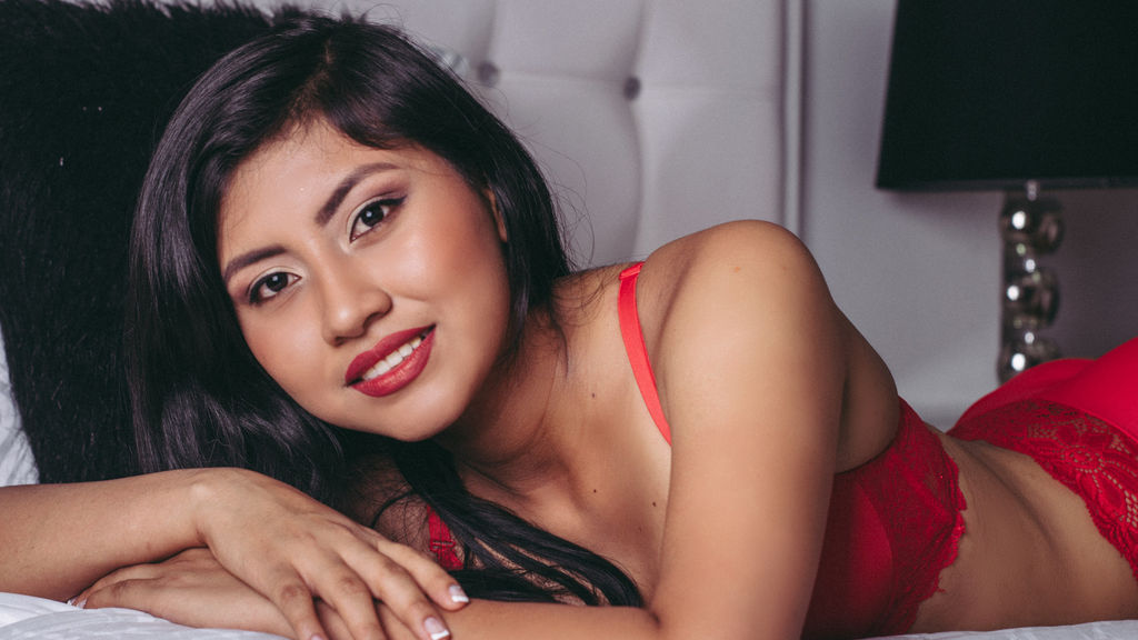  online at GirlsOfJasmin